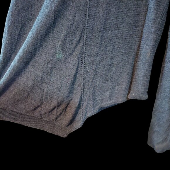 Simply Vera Vera Wang Gray Lightweight Asymmetrical Hem Sweater Size Large - Picture 3 of 6